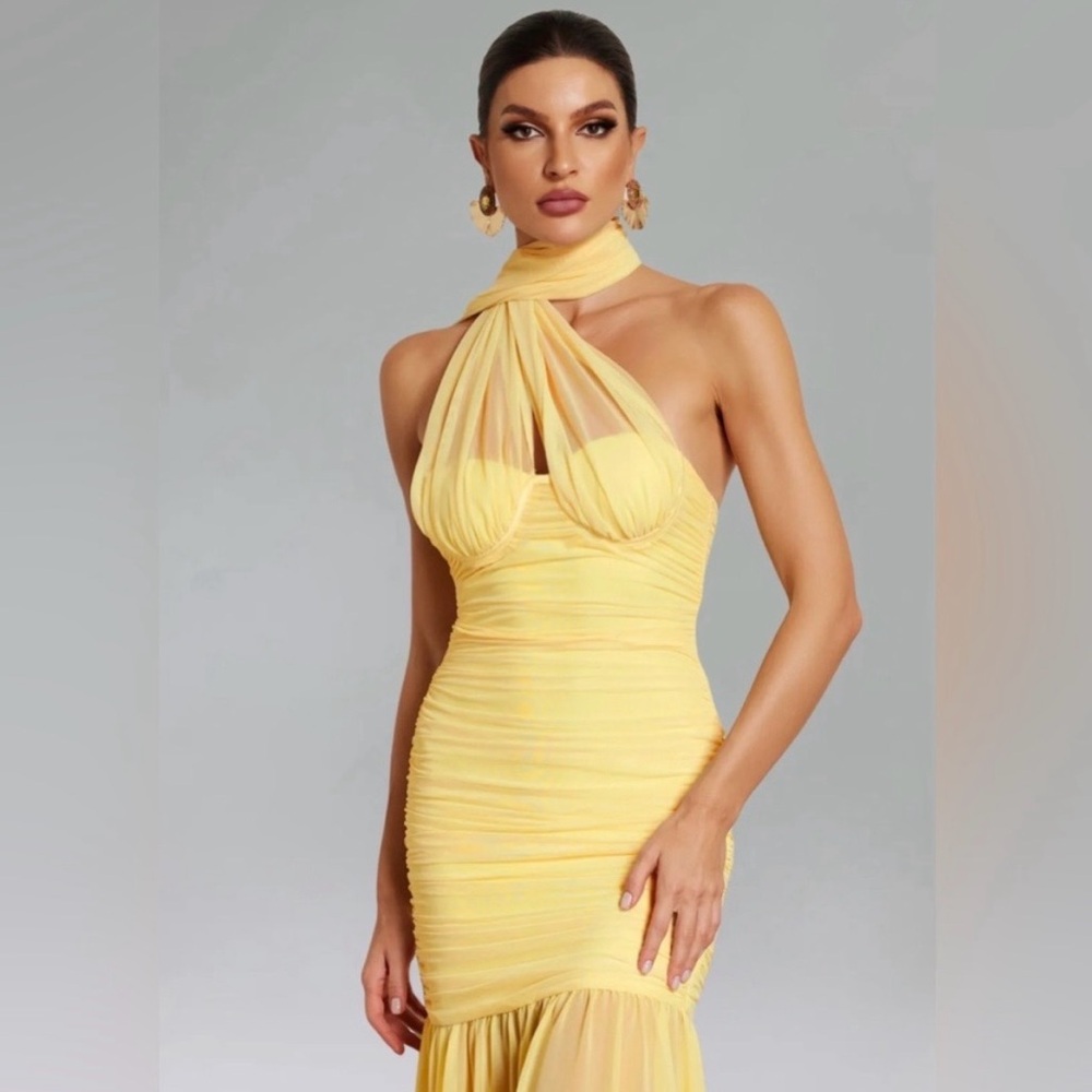 Chic Strapless Yellow Dress - Picture 2 of 12